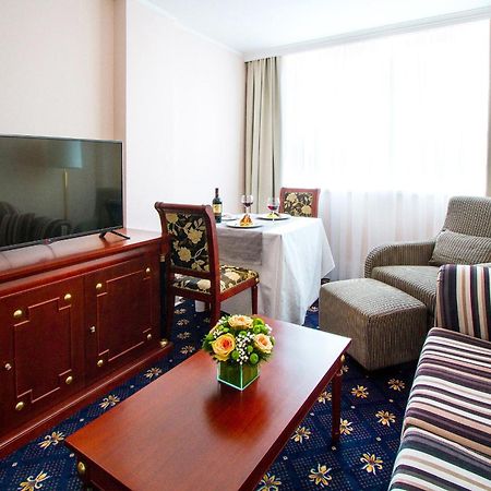 A Hoteli - Hotel Sloboda Sabac Room photo