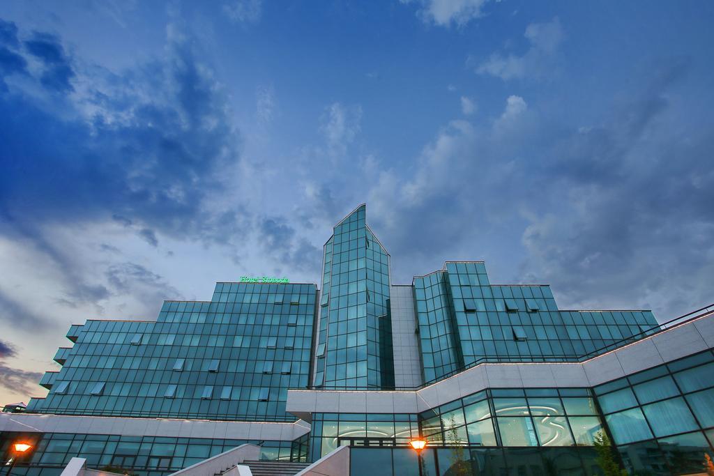 A Hoteli - Hotel Sloboda Sabac Exterior photo