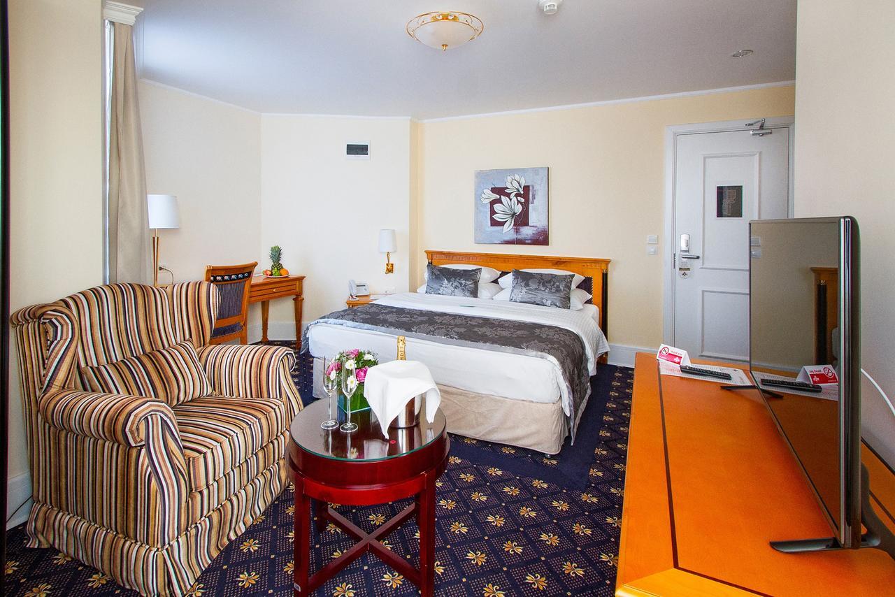 A Hoteli - Hotel Sloboda Sabac Room photo